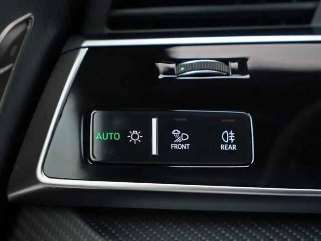 Audi RS Q8 PERF. FULL EXCLUSIVE/OPTION CARBON UPE:222K