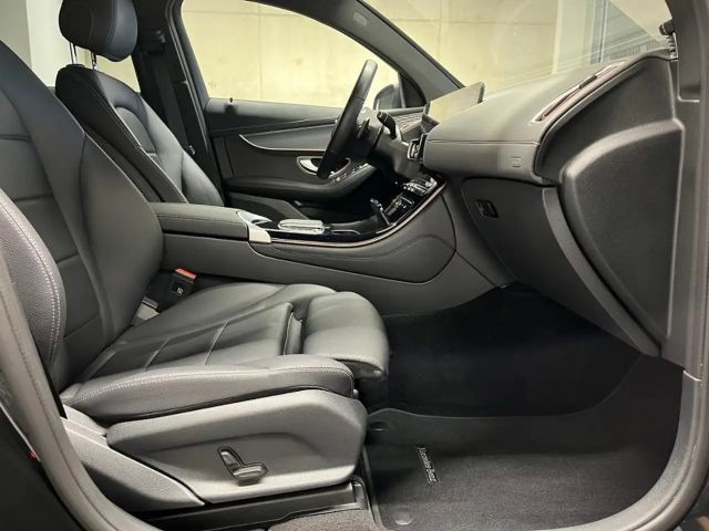 Mercedes-Benz EQC 400 4MATIC Electric Art