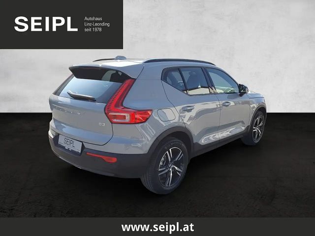 Volvo XC40 Dark Plus