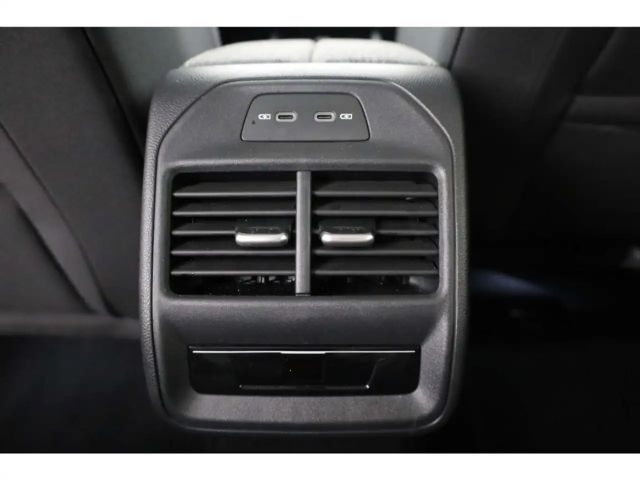 Skoda Superb 2.0 TDI Combi Selection