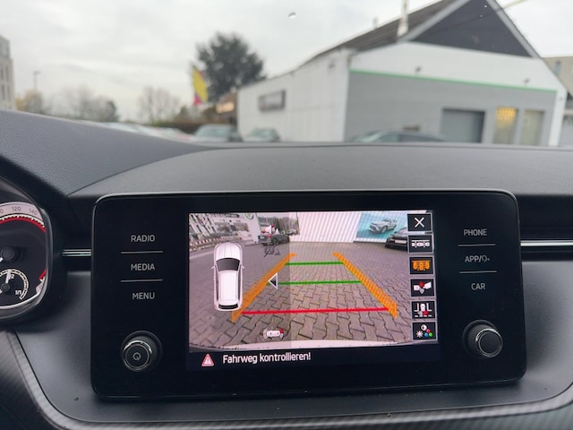 Skoda Kamiq APP+DAB+PANO+LED+PDC+KAMERA