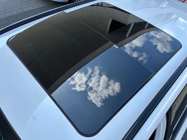 BMW 318 318i M-Sport Touring