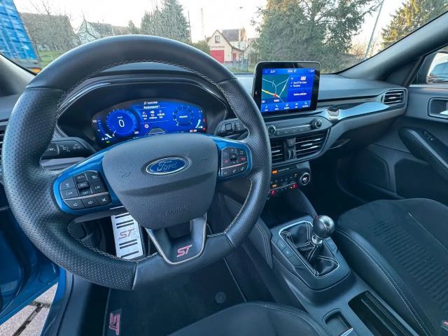 Ford Focus Limited ST Line