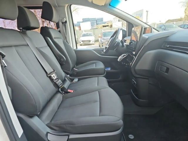 Hyundai Staria HYBRID Park-Easy-Access-Paket get.Scheiben