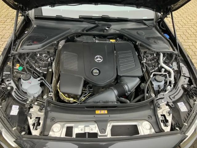 Mercedes-Benz E 300 AVANTGARDE Estate