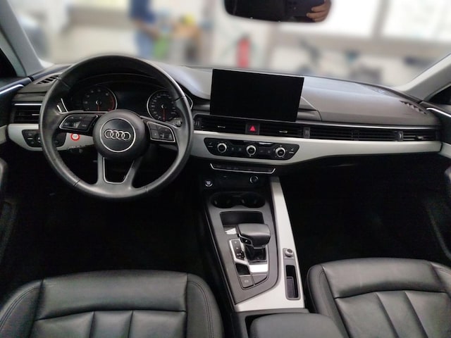Audi A4 40 TFSI Avant S-Tronic