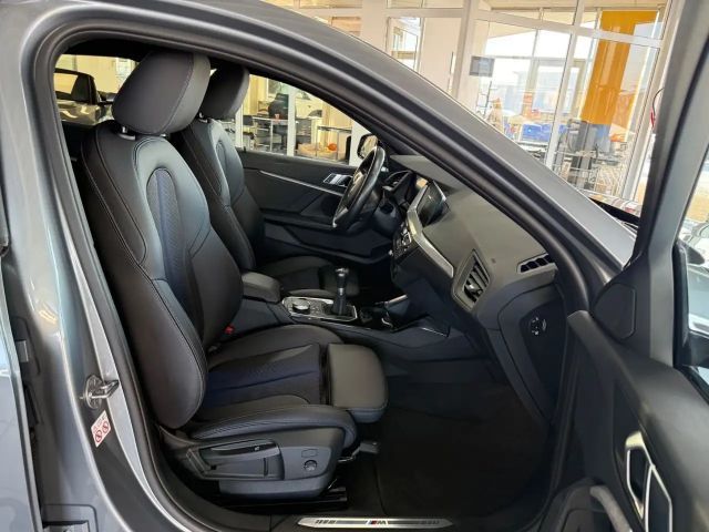 BMW 118 118d M-Sport Sedan