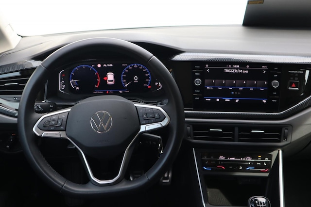 Volkswagen Polo Polo 1,0 TSI Active 5 Gang Klima Navi