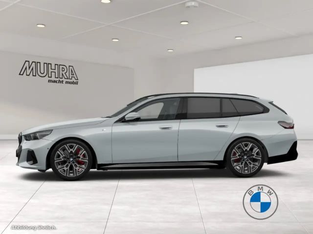 BMW 540 540d M-Sport Touring xDrive