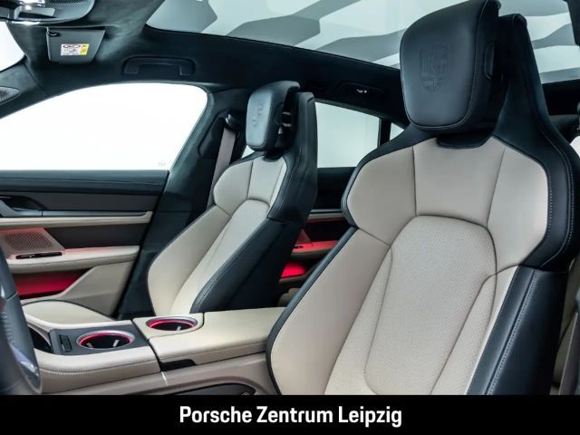 Porsche Taycan Sport Turismo Turbo