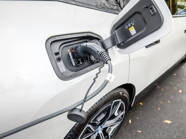 BMW iX M-Sport xDrive40