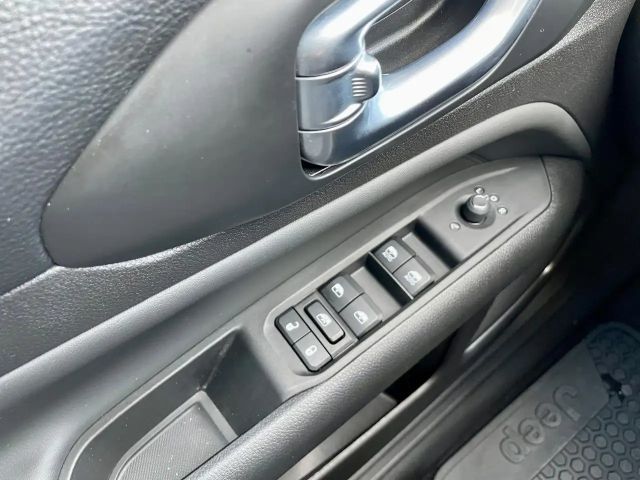 Jeep Compass Altitude