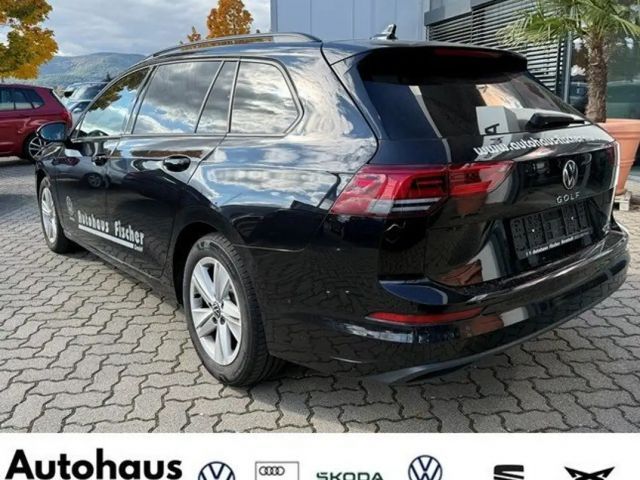 Volkswagen Golf 1.5 eTSI Golf VIII Variant