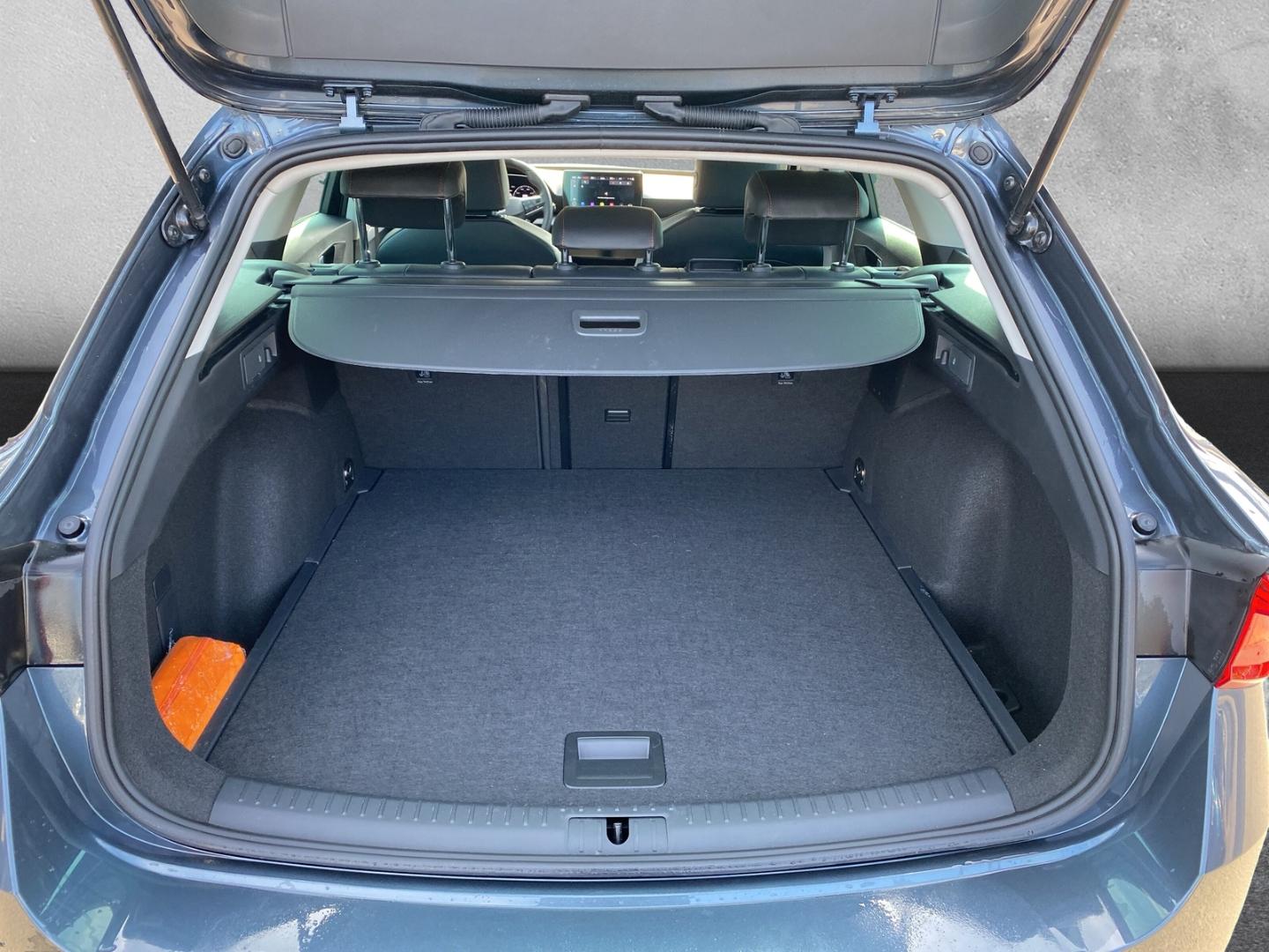 Seat Leon 2.0 TDI FR-lijn Sportstourer