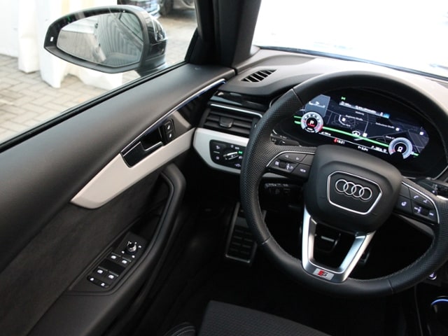 Audi A4 45 TFSI Avant Quattro S-Line S-Tronic