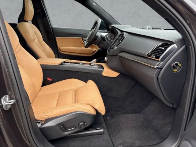 Volvo XC90 Dark T8 Ultimate
