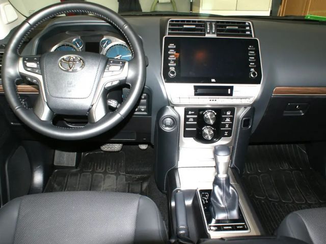 Toyota Land Cruiser 2.8 D-4D 5-deurs Executive
