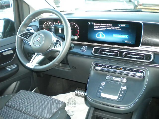 Mercedes-Benz V 300 Style