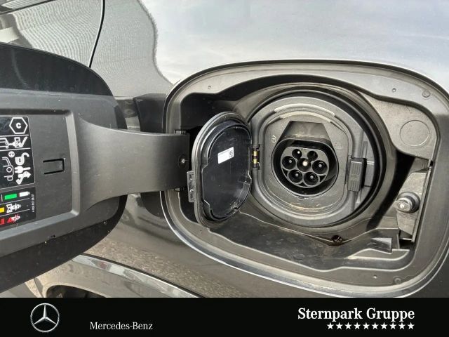 Mercedes-Benz GLC 300 4MATIC AMG Line