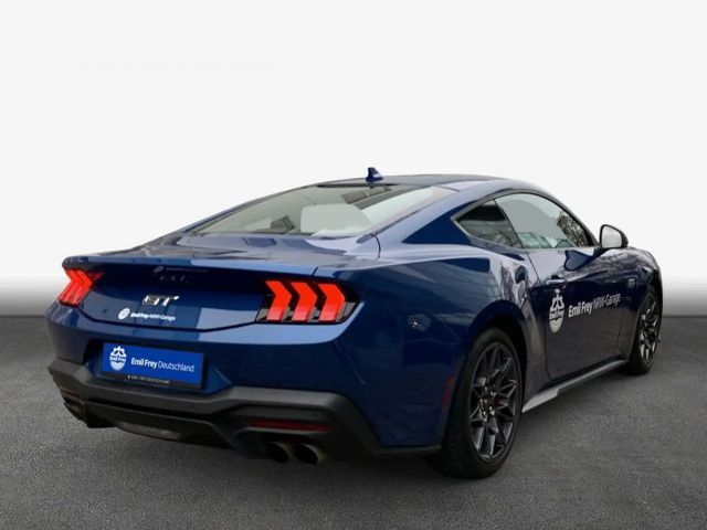 Ford Mustang Fastback GT 5.0 V8