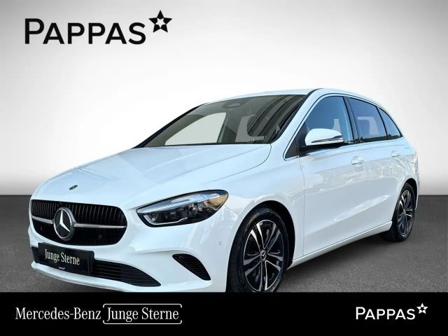 Mercedes-Benz B 180 B 180 d Sedan