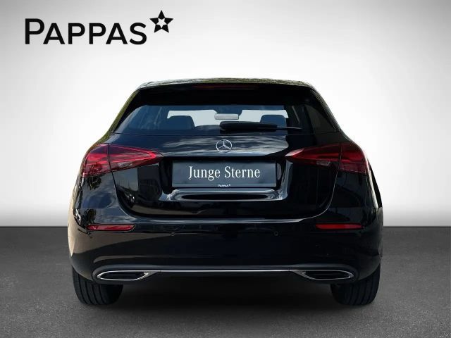Mercedes-Benz A 180 Hatchback Progressive