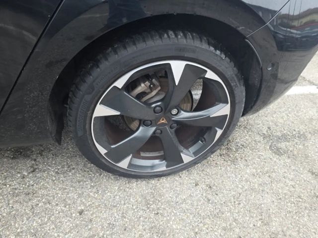 Cupra Leon 1,5 eTSI Navi Sitzheizung ACC Kesy Einparkhilfe LE