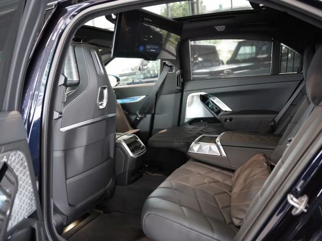 BMW i7 M70 Sedan xDrive