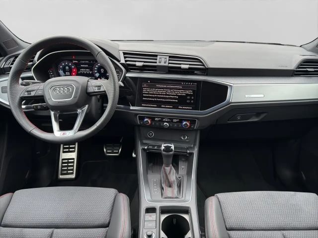 Audi Q3 35 TFSI S-Line