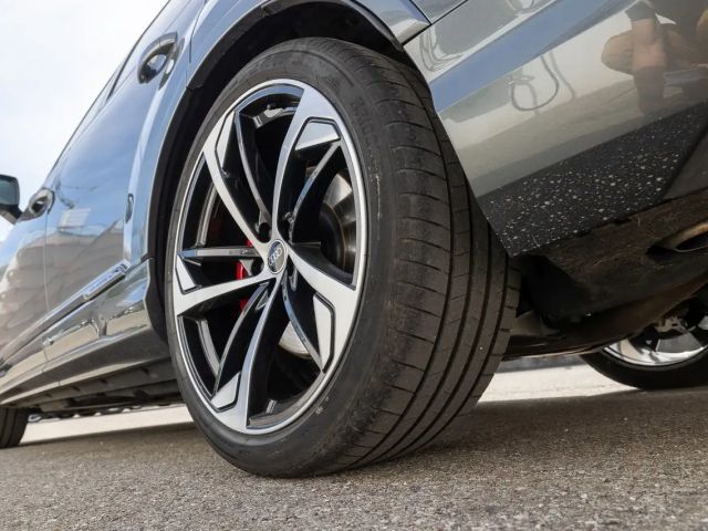 Audi Q7 50 TDI Quattro S-Line