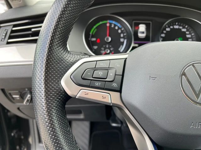 Volkswagen Passat DSG GTE