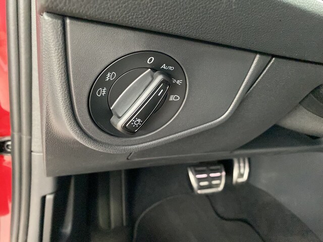 Volkswagen Taigo 1.0 TSI DSG R-Line