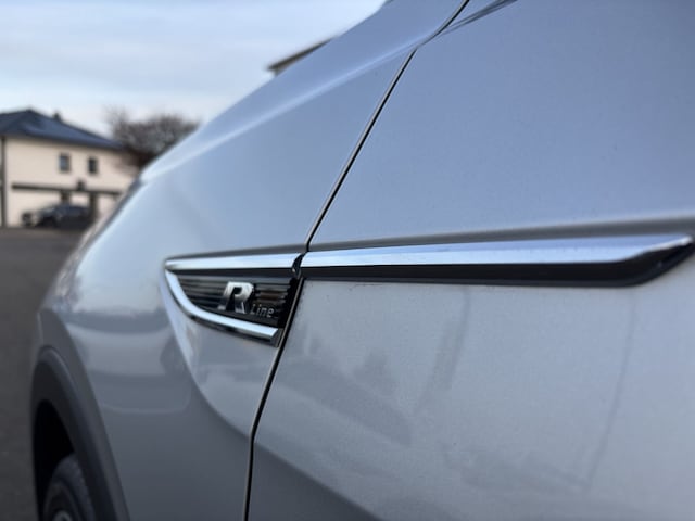 Volkswagen T-Cross 1.0 TSI R-Line