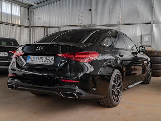 Mercedes-Benz C 200 AMG Line Sedan