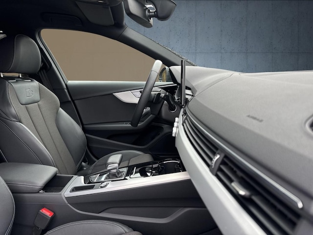 Audi A4 35 TFSI Avant S-Line S-Tronic