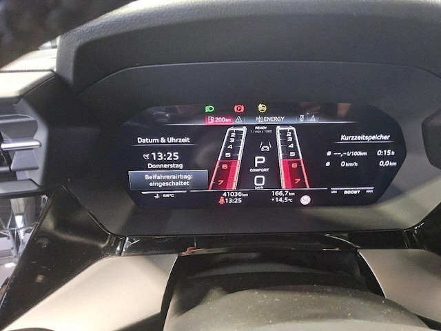 Audi RS3 Quattro S-Tronic Sedan