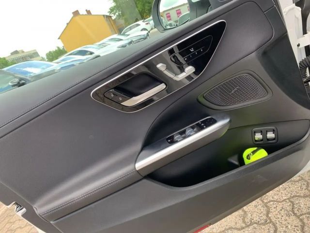 Mercedes-Benz C 300 Sedan