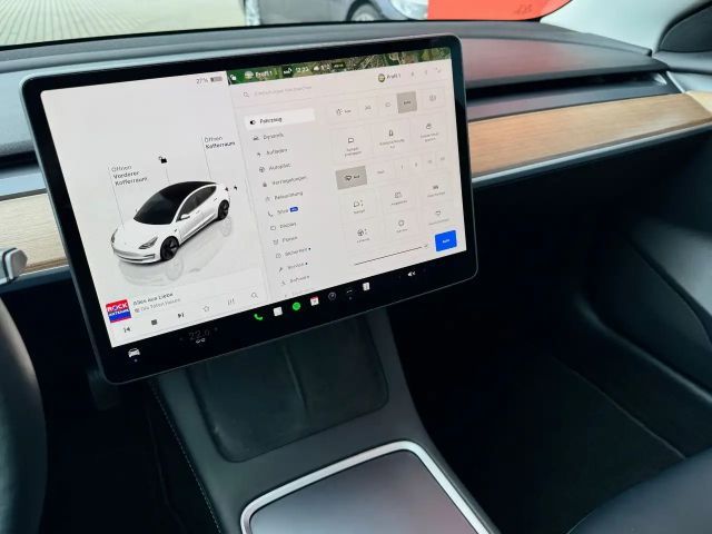 Tesla Model 3 Long Range