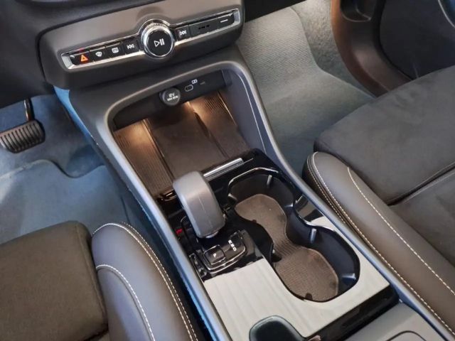 Volvo C40 AWD Core Recharge Ultimate