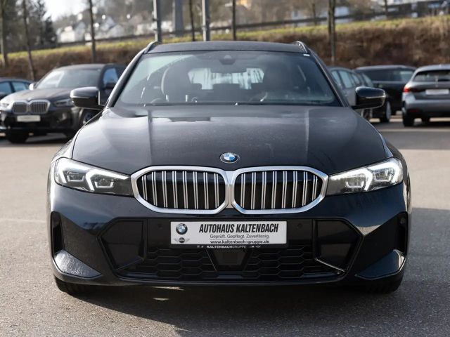 BMW 330 330i M-Sport Touring xDrive