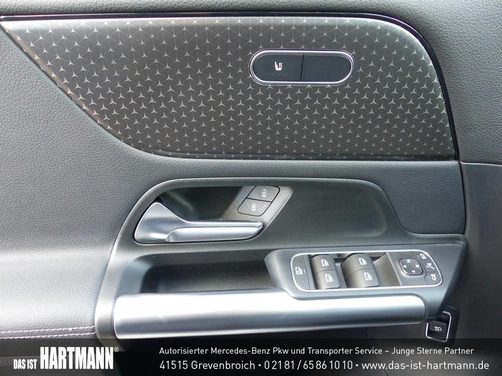 Mercedes-Benz B 200 Progressive Sedan