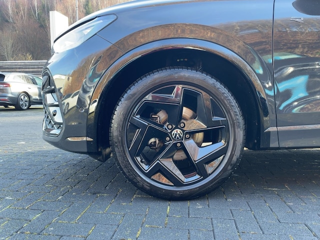 Volkswagen Tiguan BLACK+MATRIX+APP+DAB+AHK+HUD+PANO