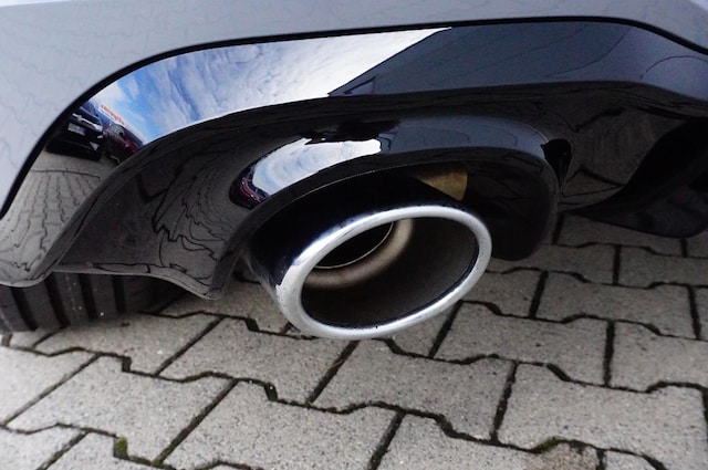 Volkswagen Golf 2.0 TSI DSG