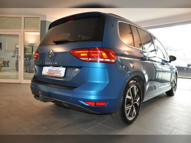 Volkswagen Touran 2.0 TDI Highline R-Line