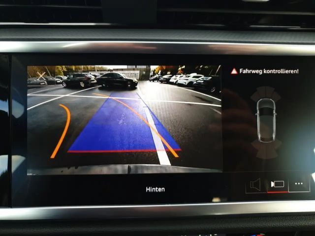 Audi Q3 35 TDI S-Line