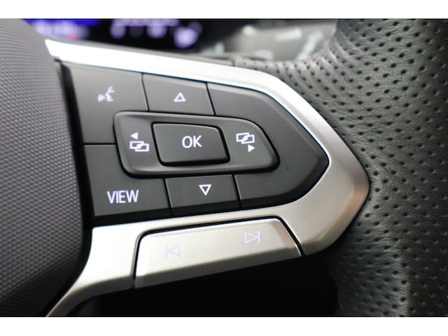 Volkswagen T-Roc 1.5 TSI DSG R-Line