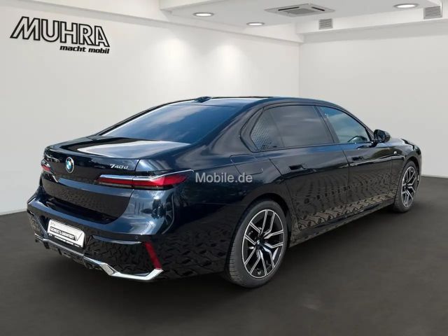 BMW 740 740d M-Sport Sedan xDrive