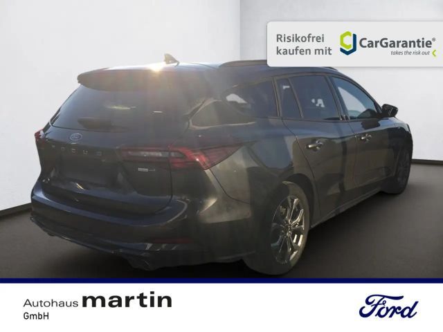Ford Focus EcoBoost ST Line