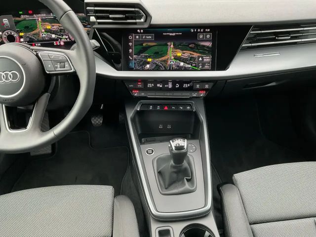 Audi A3 35 TFSI Sedan
