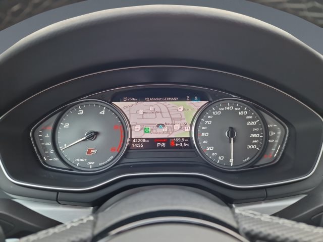 Audi S4 Avant Quattro